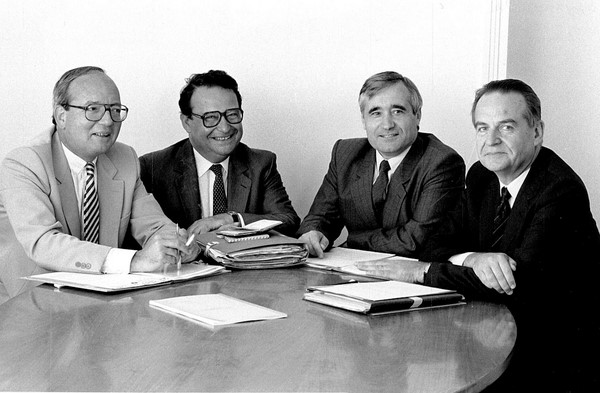 B   Fondations et dirigeants   10
