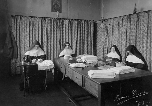 J   Oblates de l'Assomption à la Bonne Presse   01