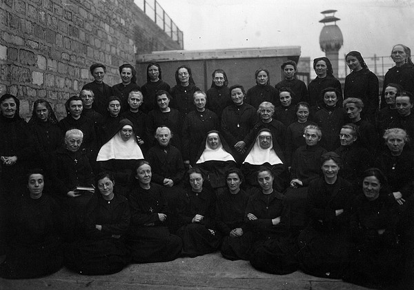 J   Oblates de l'Assomption à la Bonne Presse   03