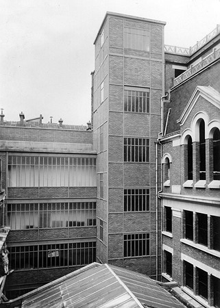 AIII   rue BAYARD   22
